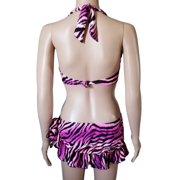 Smart & Sexy Bikini - Picture 5 of 9